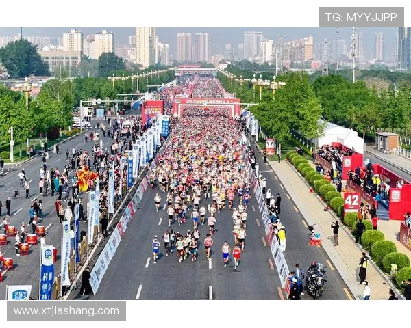 聚焦2025北京马拉松展现田径风采与城市活力的全民健身盛会